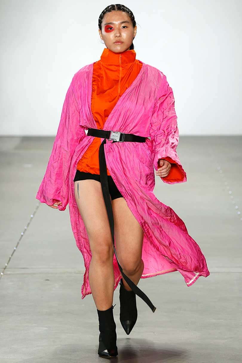 Gespot op de catwalk: Pantone’s modekleuren herfst/winter 2019/20 New York Fashion Week Gespot op de catwalk: Pantone’s modekleuren herfst/winter 2019/20 New York Fashion Week