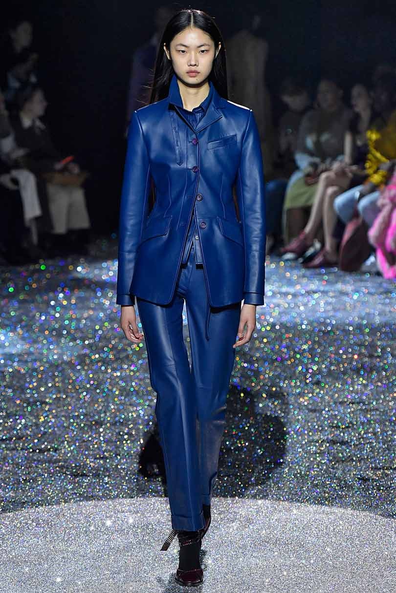 Gespot op de catwalk: Pantone’s modekleuren herfst/winter 2019/20 New York Fashion Week Gespot op de catwalk: Pantone’s modekleuren herfst/winter 2019/20 New York Fashion Week