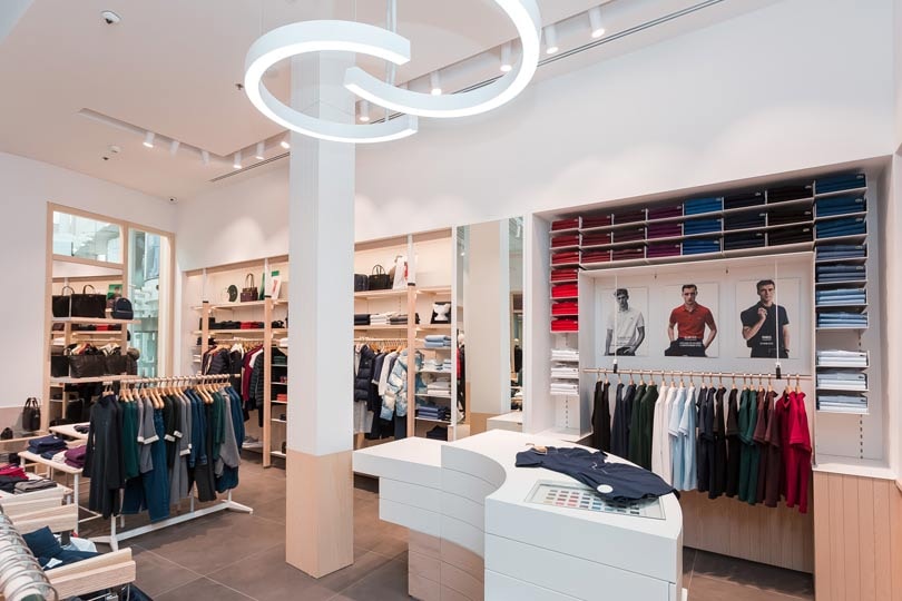 Kijken: Lacoste introduceert nieuw premium retail concept Kijken: Lacoste introduceert nieuw premium retail concept