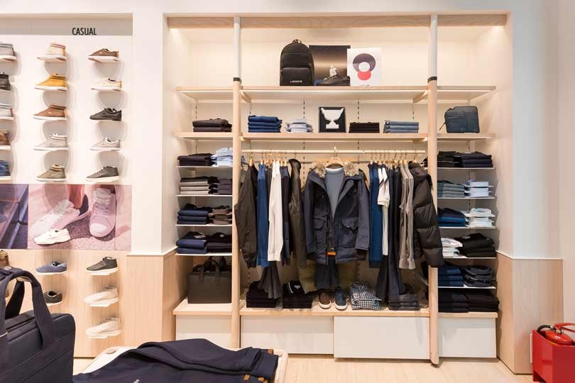 Kijken: Lacoste introduceert nieuw premium retail concept Kijken: Lacoste introduceert nieuw premium retail concept