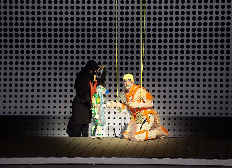 Walter van Beierendonck ontwerpt kostuums voor Die Zauberflöte Walter van Beierendonck ontwerpt kostuums voor Die Zauberflöte