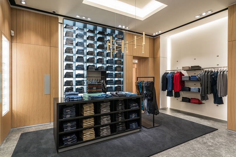 Antwerpse Boss-winkel eerste in de Benelux met made to measure Antwerpse Boss-winkel eerste in de Benelux met made to measure