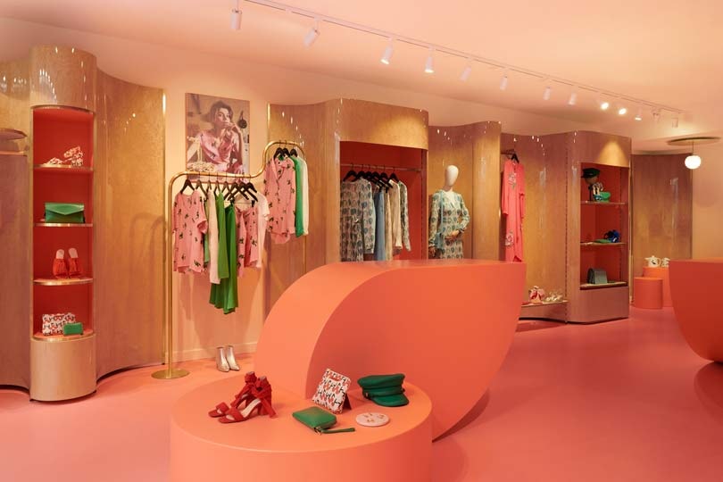 In beeld: Fabienne Chapot lanceert nieuw winkelconcept in nieuwe winkels In beeld: Fabienne Chapot lanceert nieuw winkelconcept in nieuwe winkels