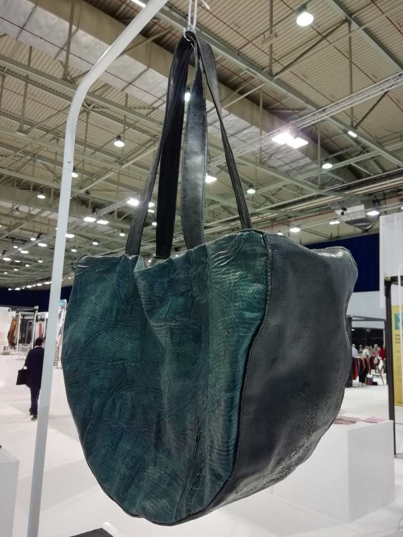 MaterialDistrict: Tien innovaties voor een circulaire modeketen MaterialDistrict: Tien innovaties voor een circulaire modeketen