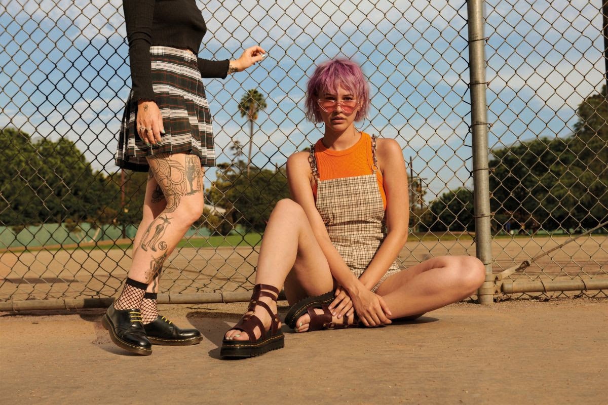 Het wordt een rebelse zomer met Dr. Martens Het wordt een rebelse zomer met Dr. Martens