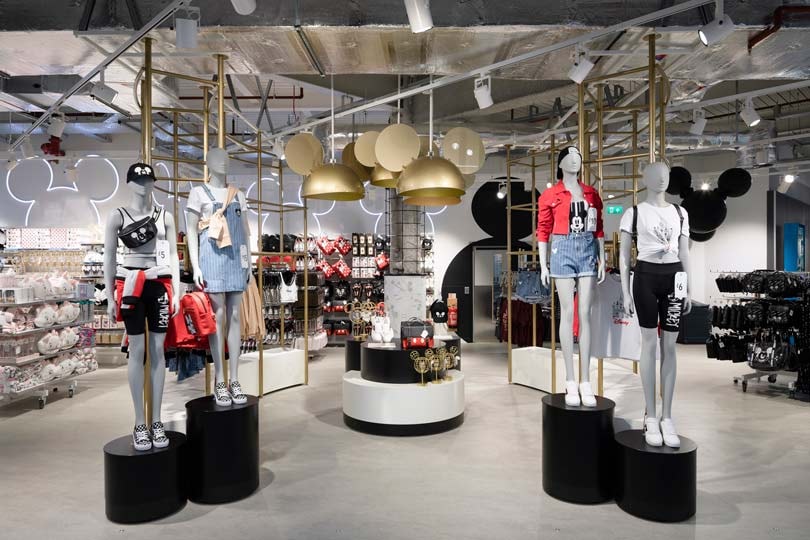 Zo ziet ‘s werelds grootste Primark-winkel eruit Zo ziet ‘s werelds grootste Primark-winkel eruit