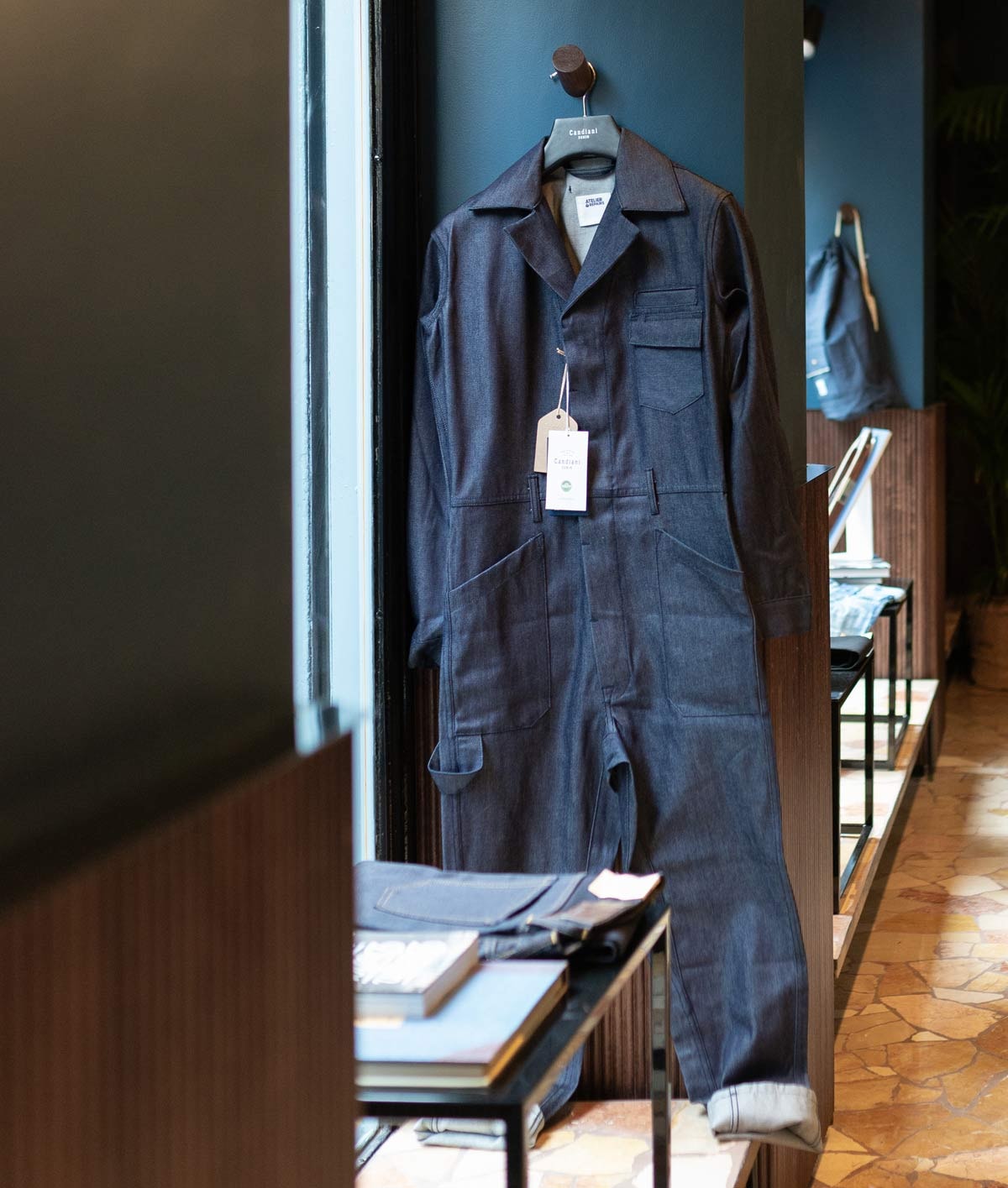 Kijken: Denim mill Candiani Denim opent eerste eigen winkel Kijken: Denim mill Candiani Denim opent eerste eigen winkel