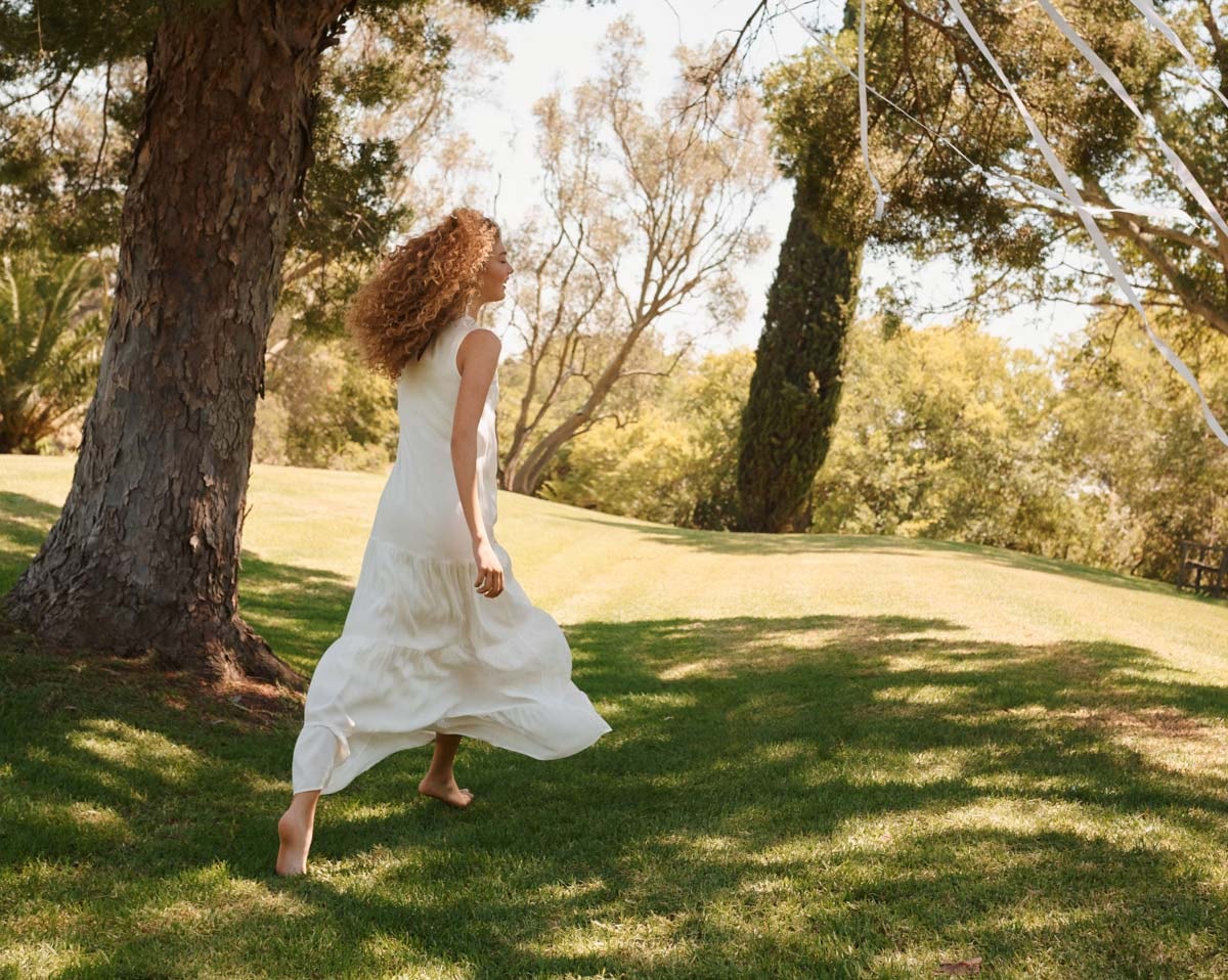 EDITED LANCEERT WEDDING COLLECTION, ZOMERSE FEESTKLEDIJ DIE JE DOET STRALEN TIJDENS HET WEDDING SEASON EDITED LANCEERT WEDDING COLLECTION, ZOMERSE FEESTKLEDIJ DIE JE DOET STRALEN TIJDENS HET WEDDING SEASON