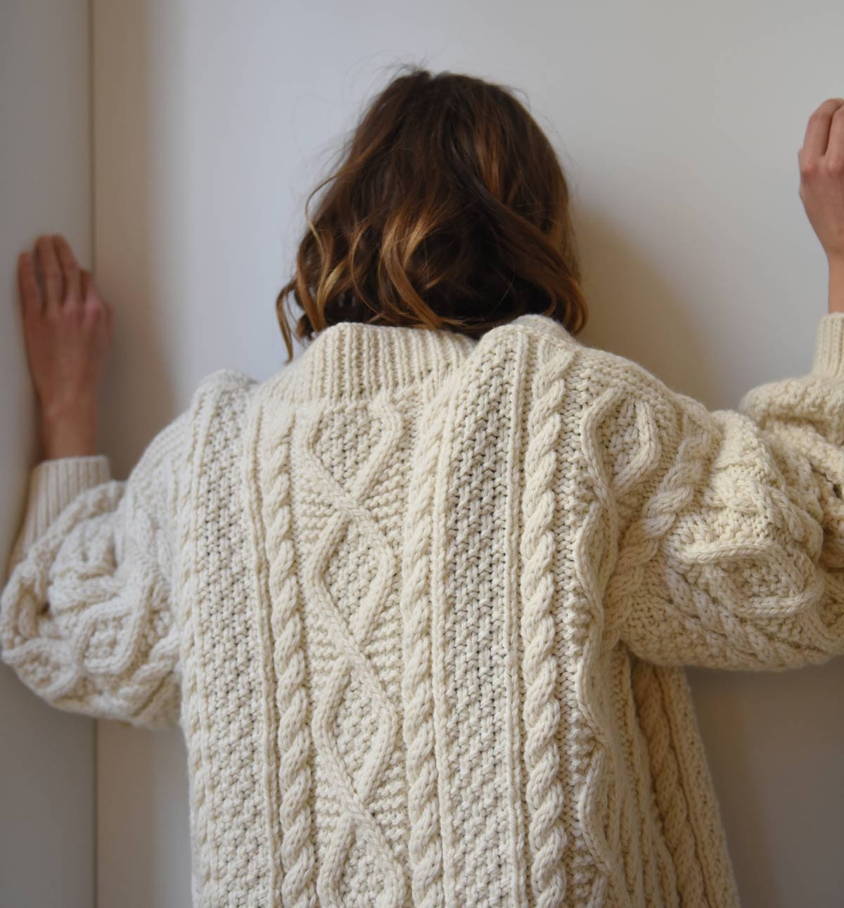 I Love Mr Mittens speelt voor AW19 in op internationaal publiek met wintercollectie in lichte wol I Love Mr Mittens speelt voor AW19 in op internationaal publiek met wintercollectie in lichte wol