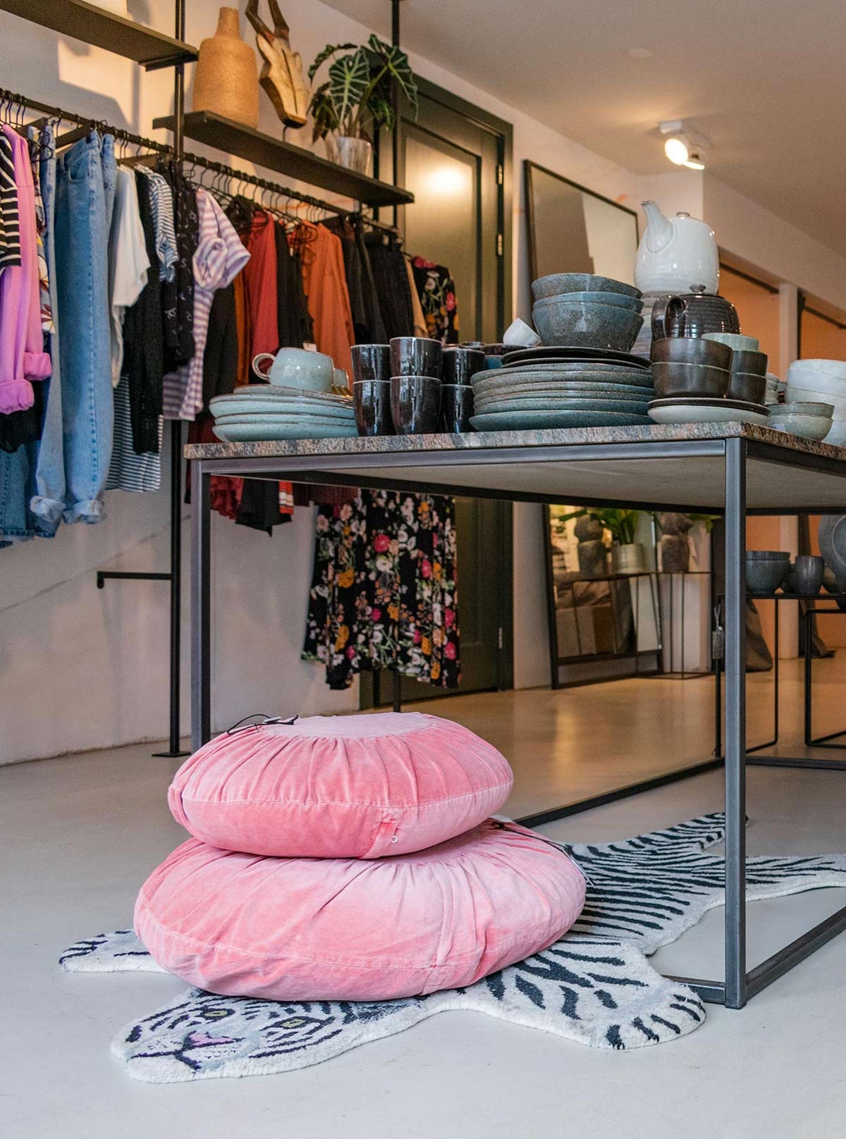 De uitdaging van voorraadbeheer in de retail. Hoe blijf je bij? De uitdaging van voorraadbeheer in de retail. Hoe blijf je bij?