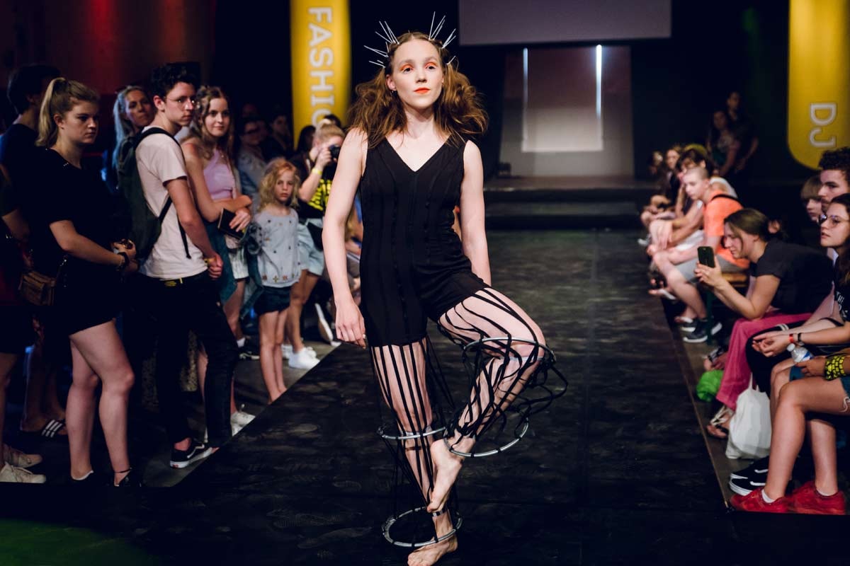 15-jarige Klaskie mode-winnaar van Kunstbende 15-jarige Klaskie mode-winnaar van Kunstbende