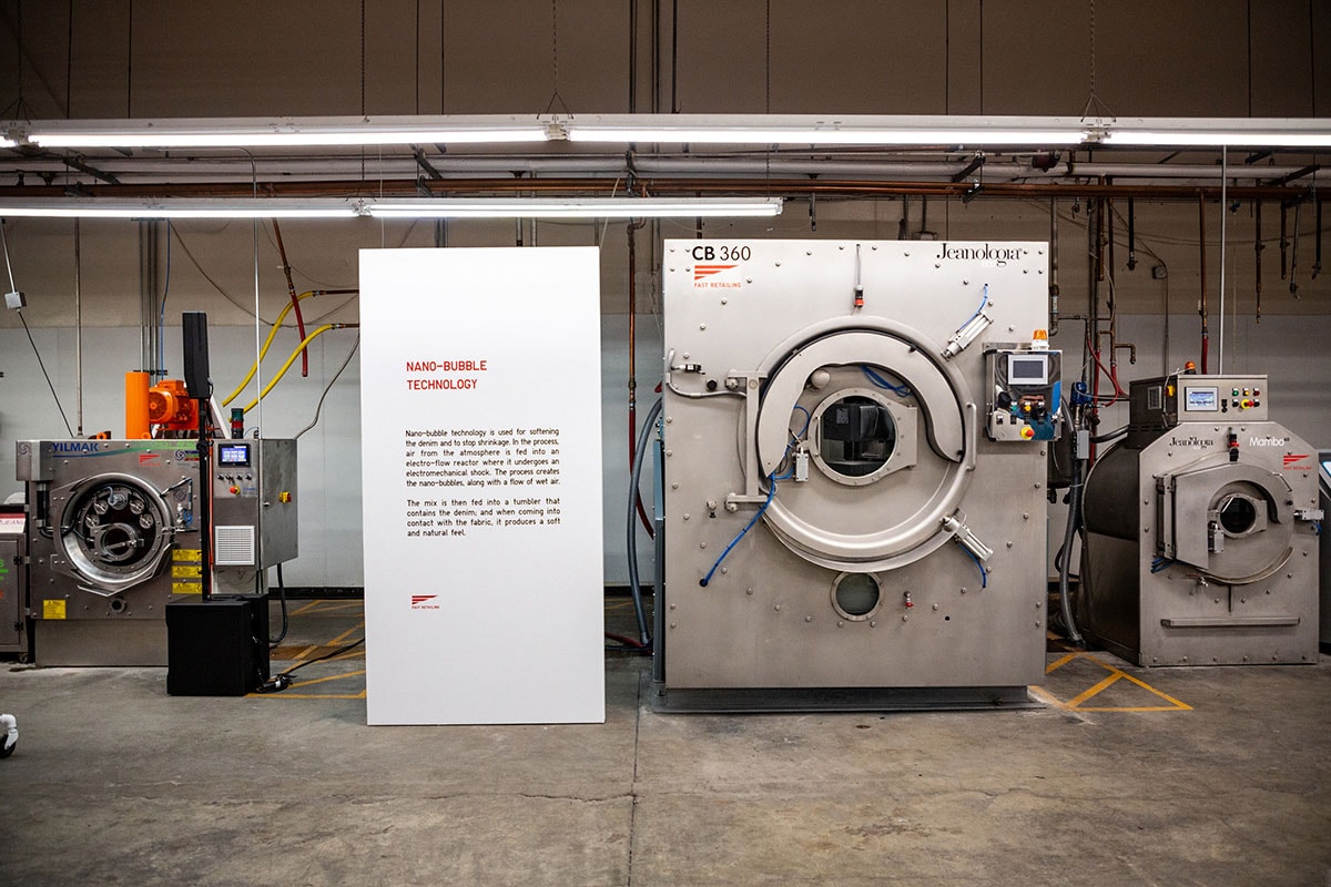 Binnenkijken bij Uniqlo’s Jeans Innovation Center in Los Angeles Binnenkijken bij Uniqlo’s Jeans Innovation Center in Los Angeles