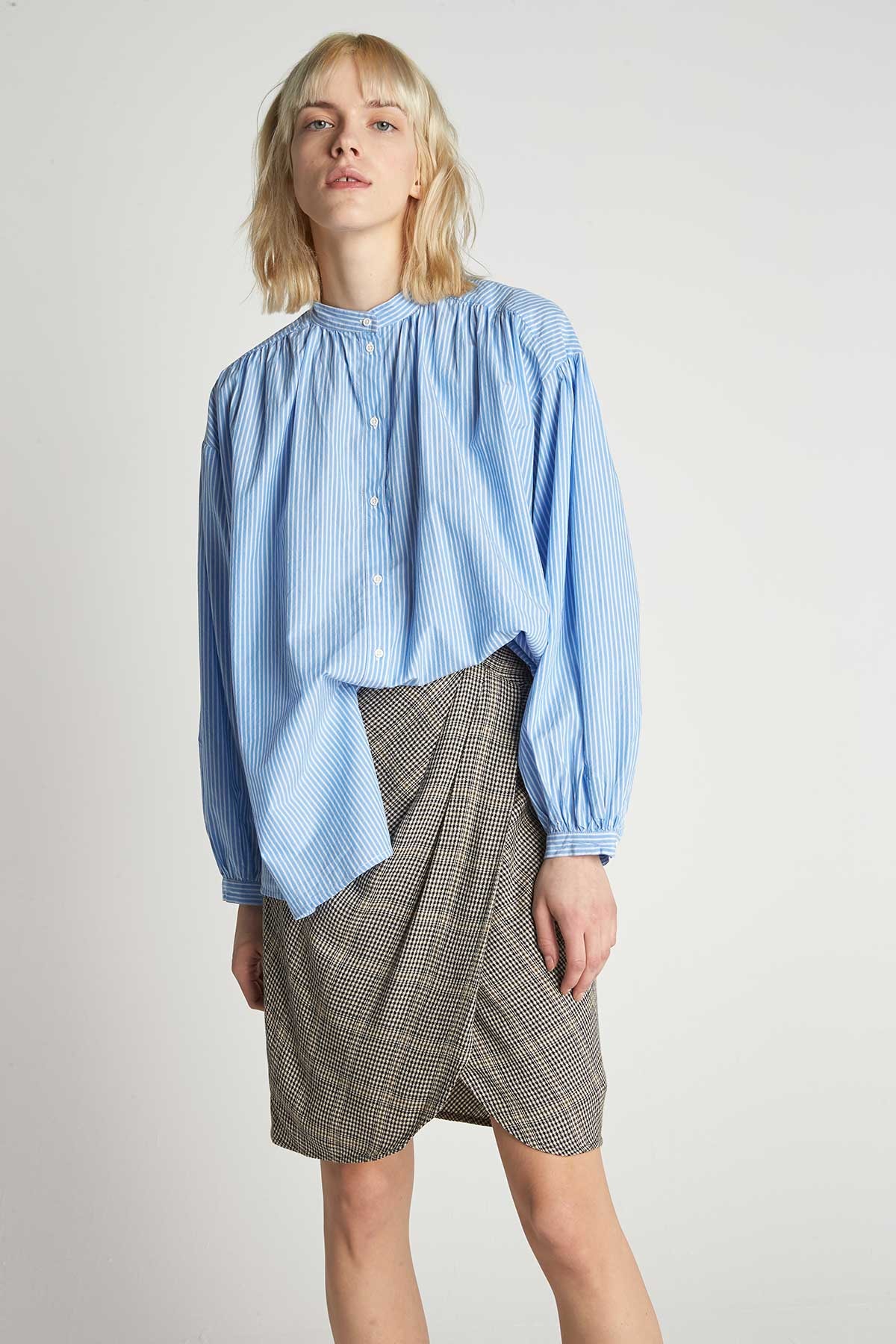 Juliette Swildens speelt voor AW19 met mannelijke en vrouwelijke codes Juliette Swildens speelt voor AW19 met mannelijke en vrouwelijke codes