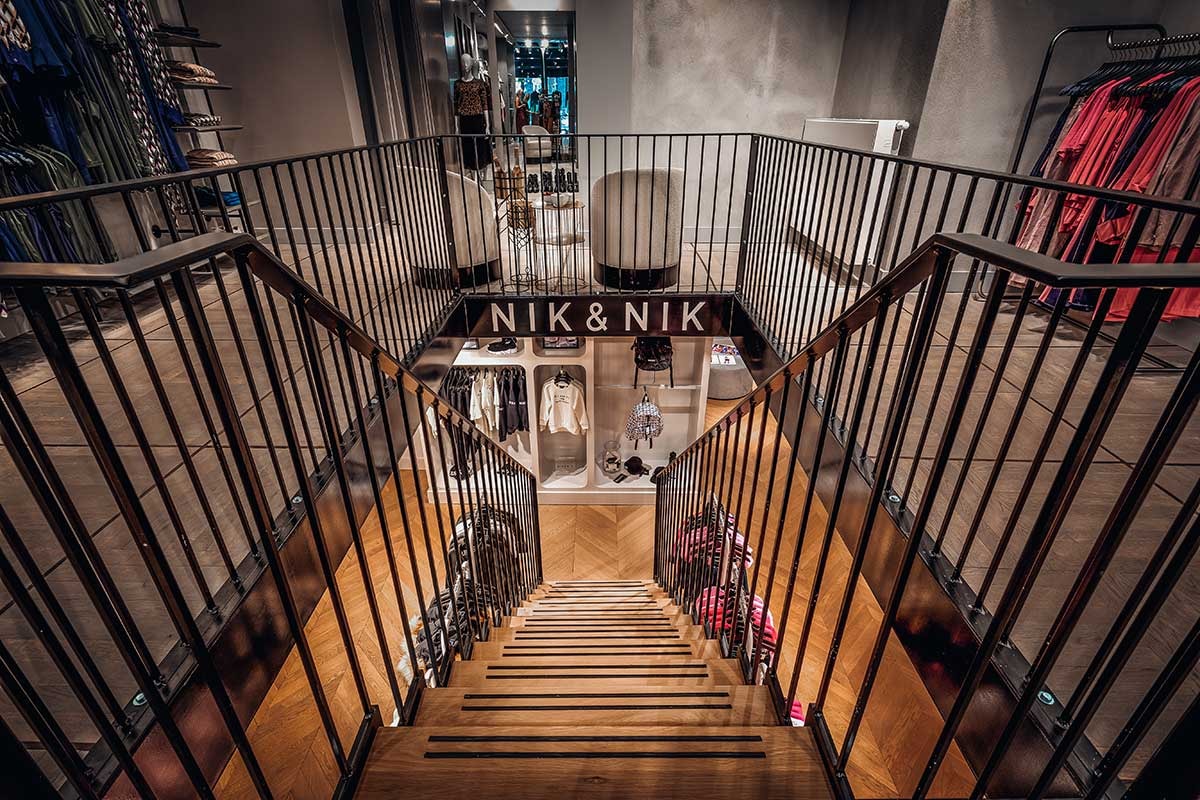 Binnenkijken: N Brands modehuis Nikkie Plessen in Zwolle Binnenkijken: N Brands modehuis Nikkie Plessen in Zwolle