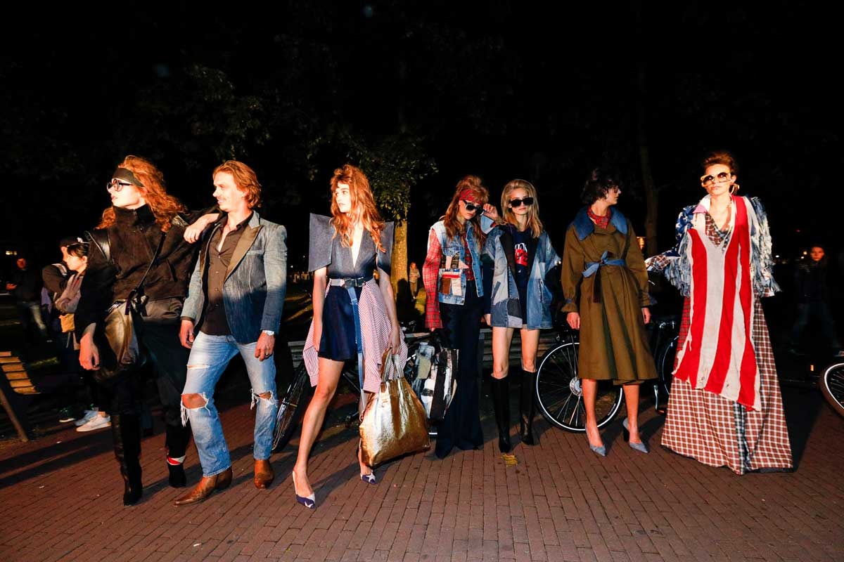 Museum, motoren en modellen: Ronald van der Kemp opent AFW Museum, motoren en modellen: Ronald van der Kemp opent AFW