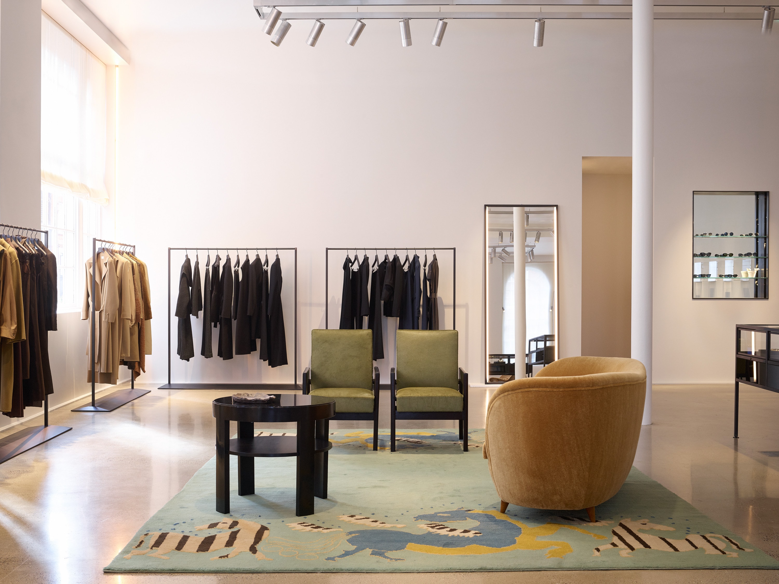 Eerste internationale retaillocatie van The Row geopend in Londen Eerste internationale retaillocatie van The Row geopend in Londen