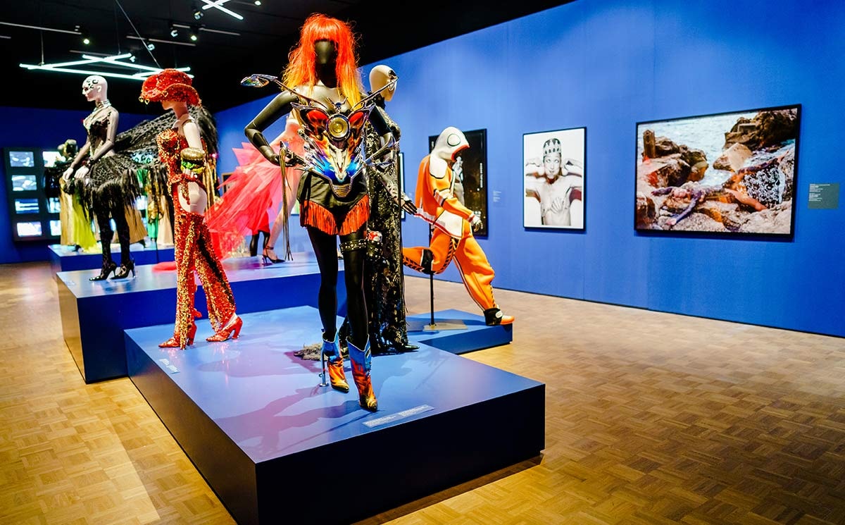Voor de agenda: modetentoonstellingen om te bezoeken in 2020 Voor de agenda: modetentoonstellingen om te bezoeken in 2020