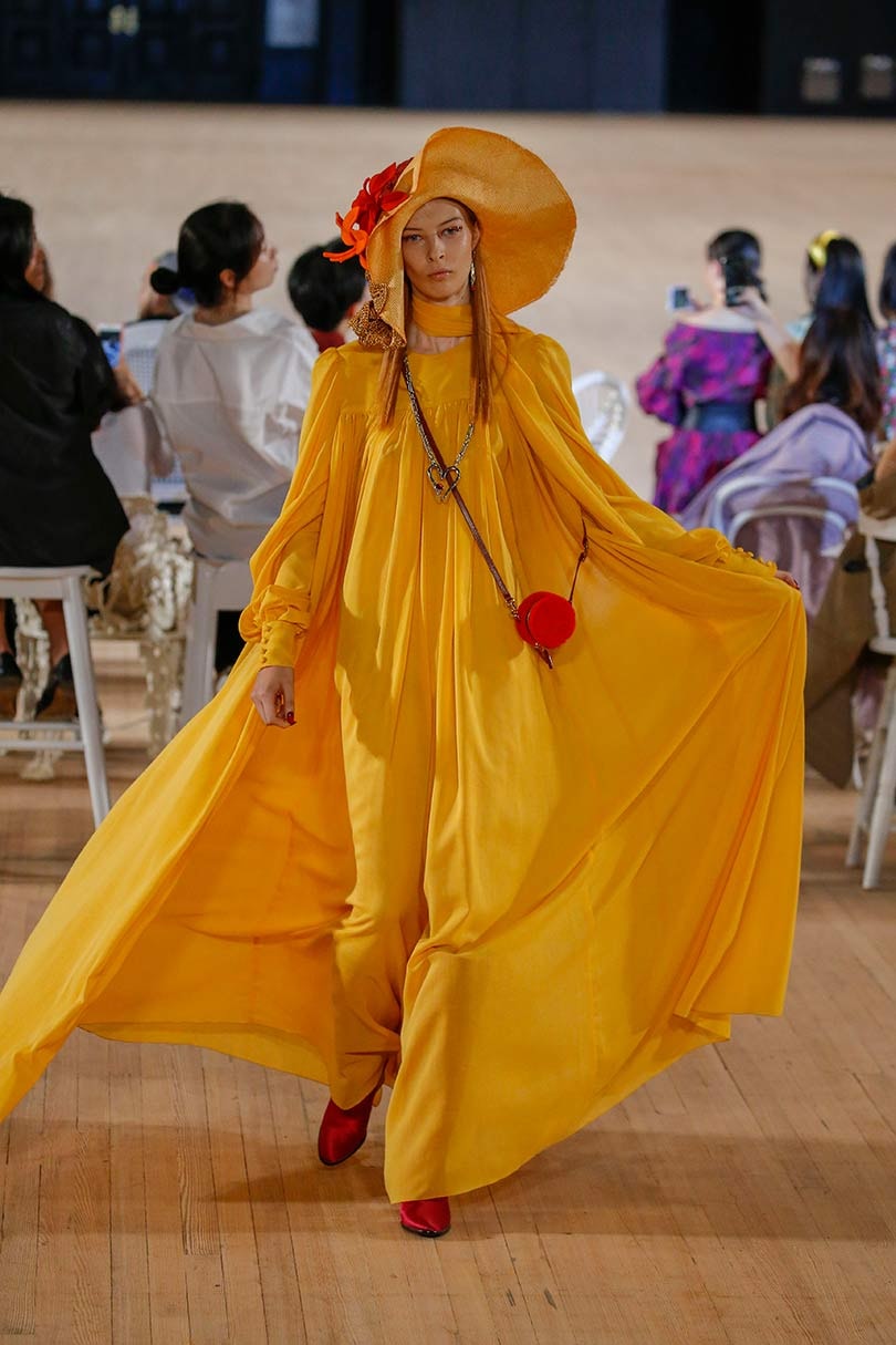 Gespot op de catwalk: Pantone’s modekleuren lente/zomer 2020 New York Fashion Week Gespot op de catwalk: Pantone’s modekleuren lente/zomer 2020 New York Fashion Week