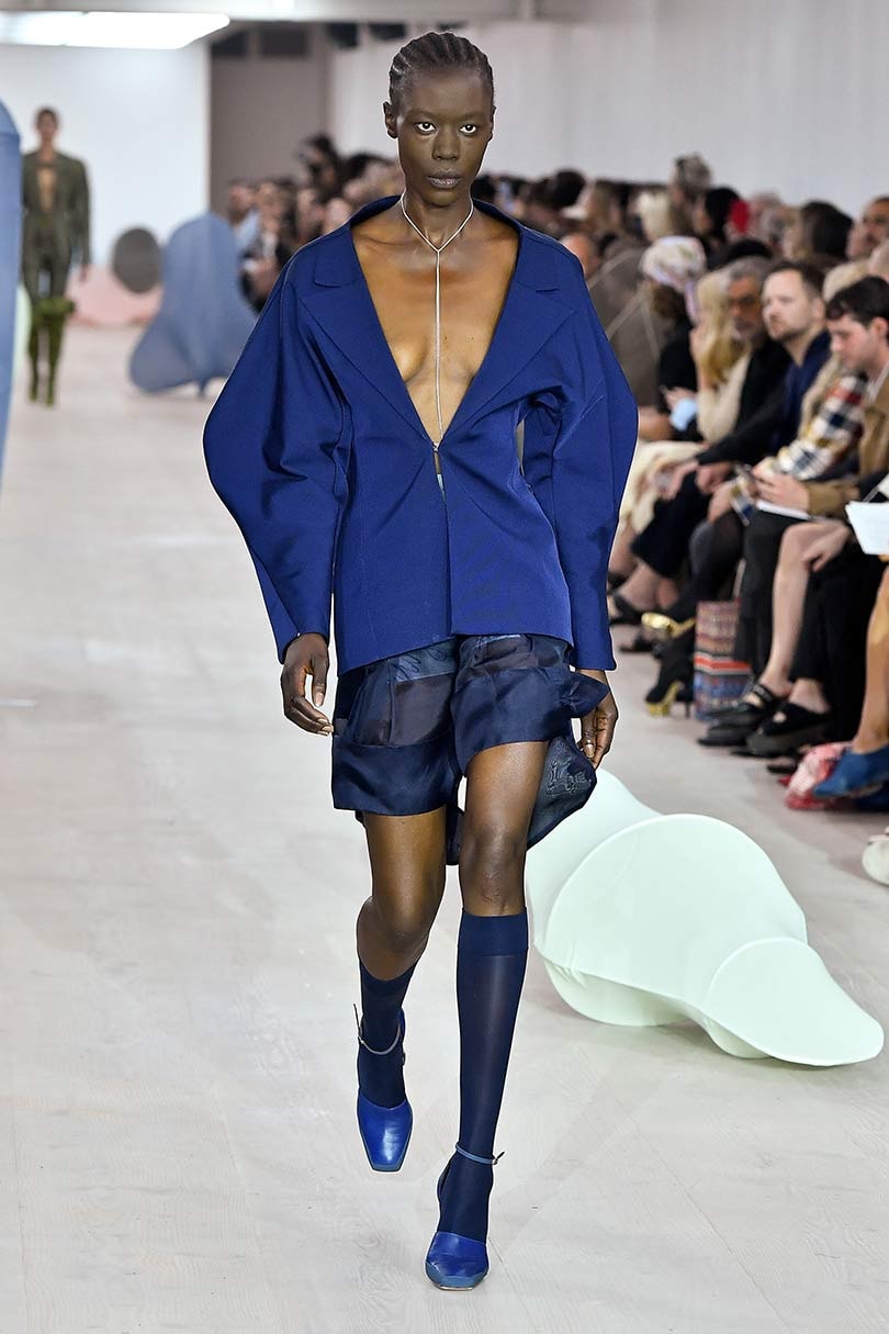 Gespot op de catwalk: Pantone’s modekleuren lente/zomer 2020 New York Fashion Week Gespot op de catwalk: Pantone’s modekleuren lente/zomer 2020 New York Fashion Week