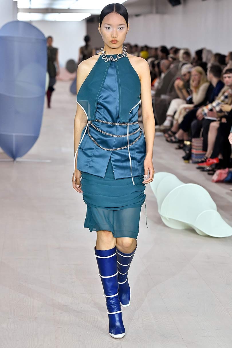 Gespot op de catwalk: Pantone’s modekleuren lente/zomer 2020 New York Fashion Week Gespot op de catwalk: Pantone’s modekleuren lente/zomer 2020 New York Fashion Week