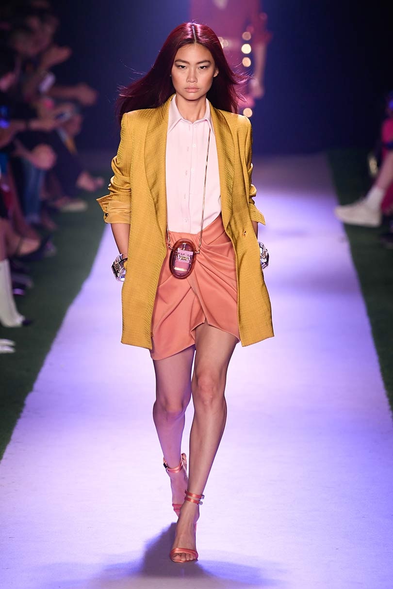 Gespot op de catwalk: Pantone’s modekleuren lente/zomer 2020 New York Fashion Week Gespot op de catwalk: Pantone’s modekleuren lente/zomer 2020 New York Fashion Week