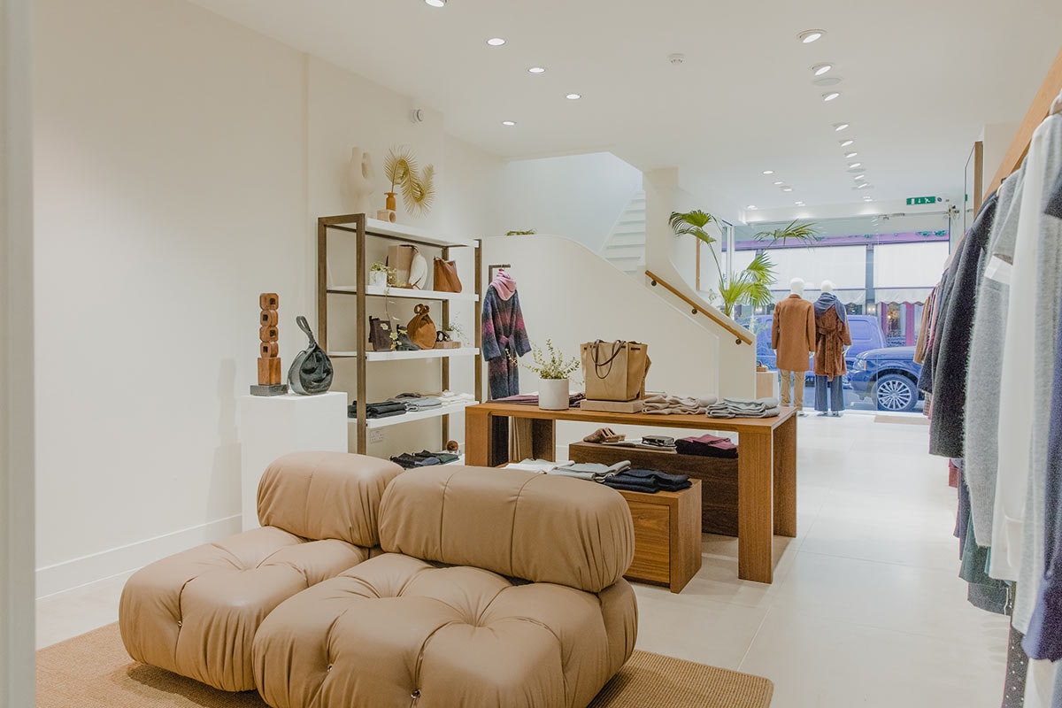 Kijken: Eerste Europese winkel van Vince geopend in Londen Kijken: Eerste Europese winkel van Vince geopend in Londen
