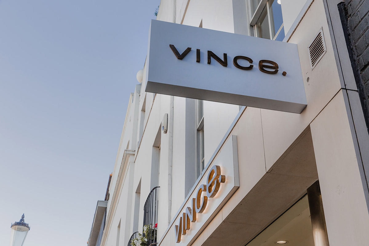 Kijken: Eerste Europese winkel van Vince geopend in Londen Kijken: Eerste Europese winkel van Vince geopend in Londen
