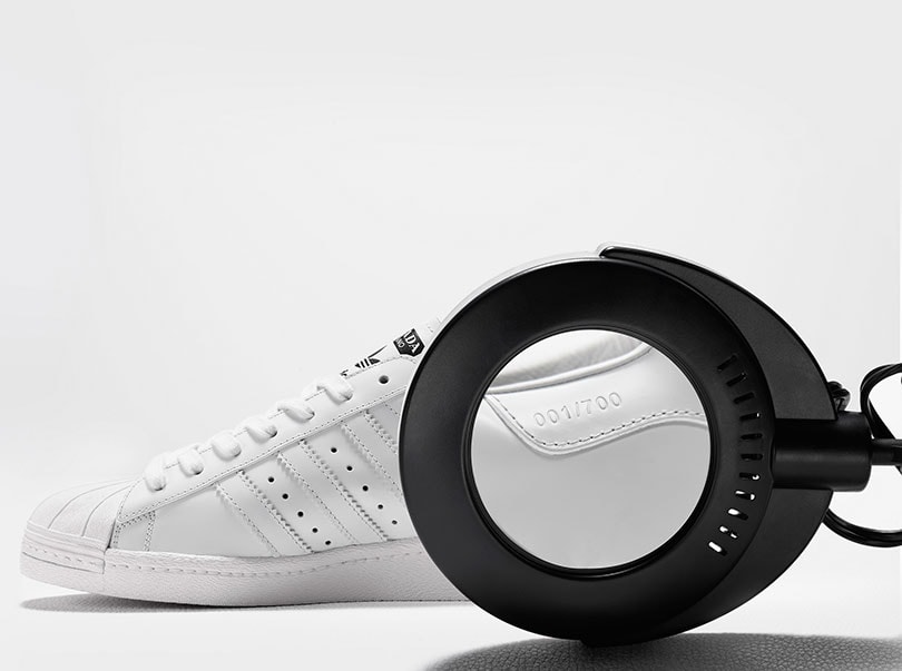 Prada en Adidas presenteren limited edition tas en sneakers Prada en Adidas presenteren limited edition tas en sneakers