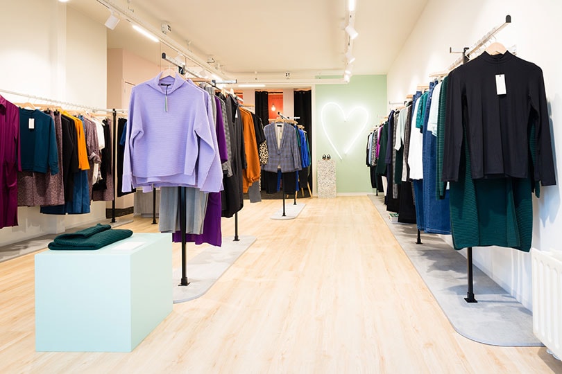 Binnenkijken: Joline Jolink opent winkel in Utrecht Binnenkijken: Joline Jolink opent winkel in Utrecht