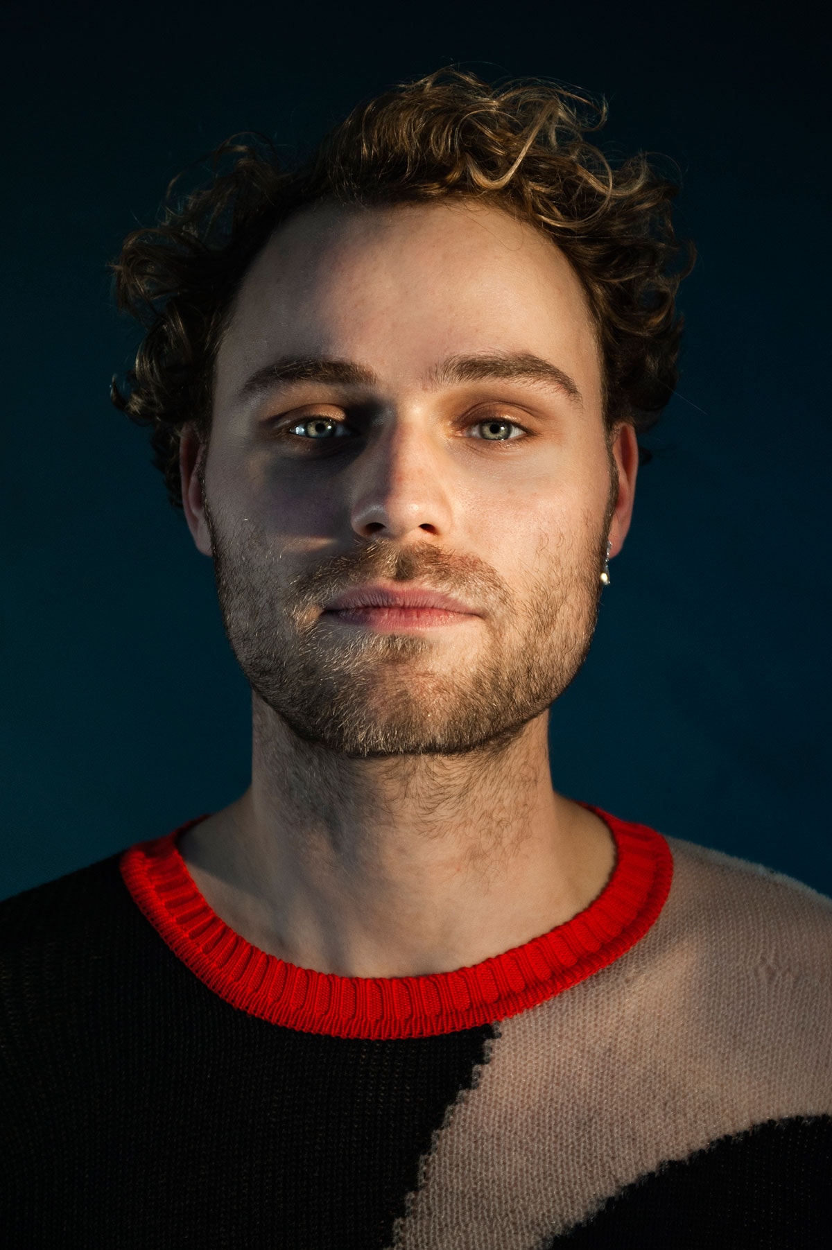 Ontwerper Diek Pothoven aangesteld als ‘Head of Styling’ bij Eurovisie Songfestival 2020 Ontwerper Diek Pothoven aangesteld als ‘Head of Styling’ bij Eurovisie Songfestival 2020