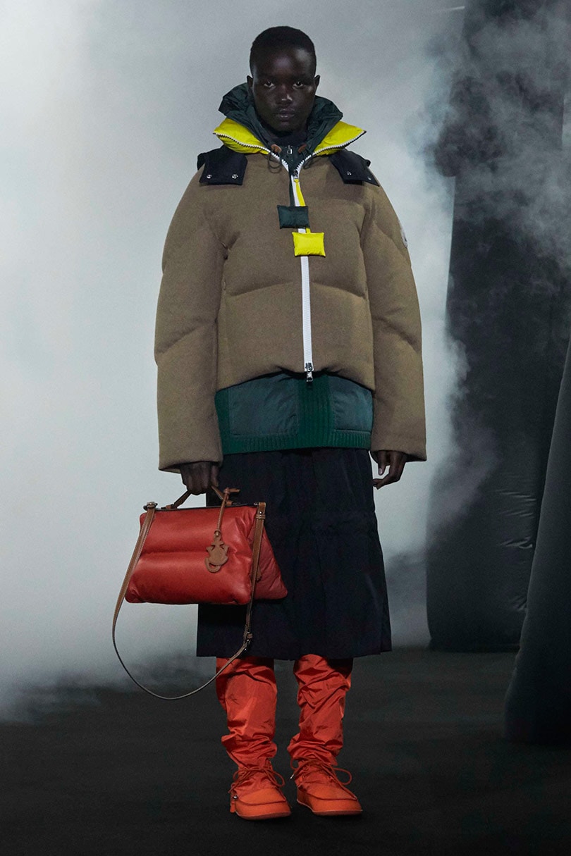 JW Anderson en Rimowa maken Milaan debuut met Moncler Genius JW Anderson en Rimowa maken Milaan debuut met Moncler Genius