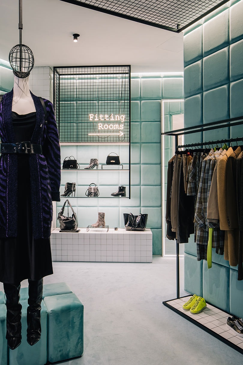 Kijken: Patrizia Pepe introduceert nieuw winkelconcept in Antwerpen Kijken: Patrizia Pepe introduceert nieuw winkelconcept in Antwerpen