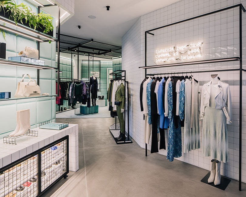 Kijken: Patrizia Pepe introduceert nieuw winkelconcept in Antwerpen Kijken: Patrizia Pepe introduceert nieuw winkelconcept in Antwerpen