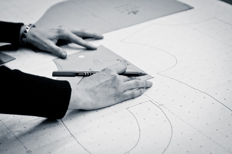 Omscholing van modeprofessionals voor een circulaire economie Omscholing van modeprofessionals voor een circulaire economie