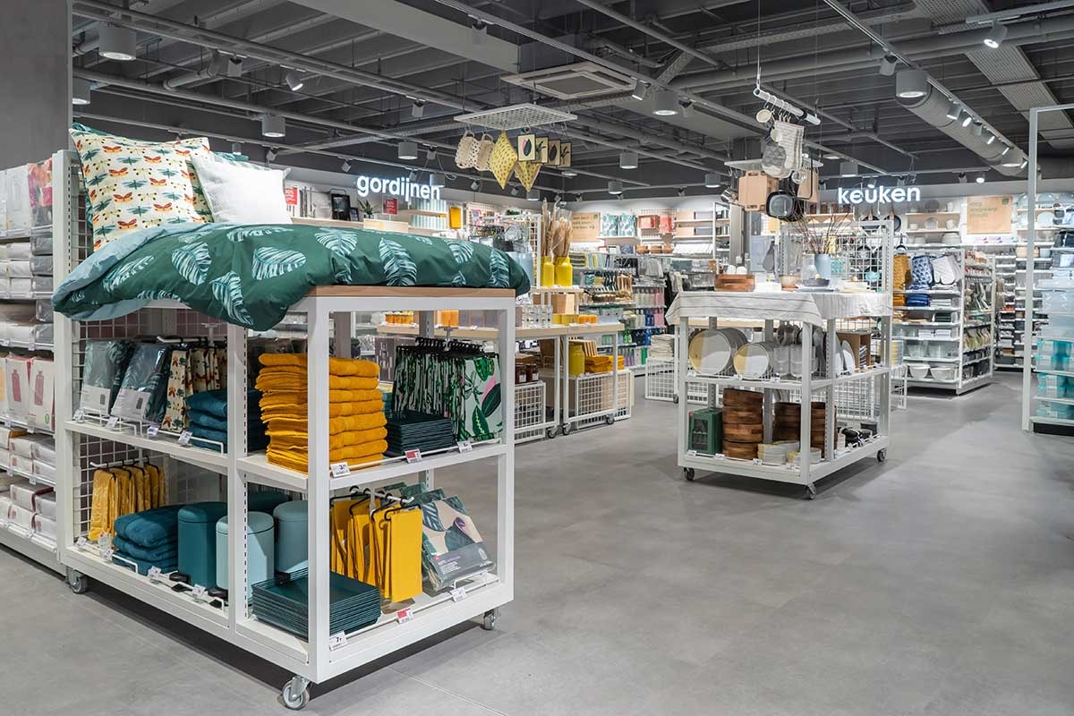 Binnenkijken bij het nieuwe winkelconcept van Hema in Eindhoven Binnenkijken bij het nieuwe winkelconcept van Hema in Eindhoven