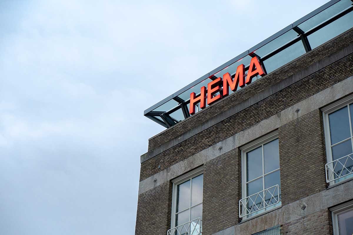 Binnenkijken bij het nieuwe winkelconcept van Hema in Eindhoven Binnenkijken bij het nieuwe winkelconcept van Hema in Eindhoven