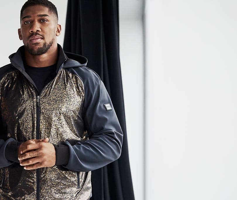 Boss maakt capsule collectie met bokser Anthony Joshua Boss maakt capsule collectie met bokser Anthony Joshua