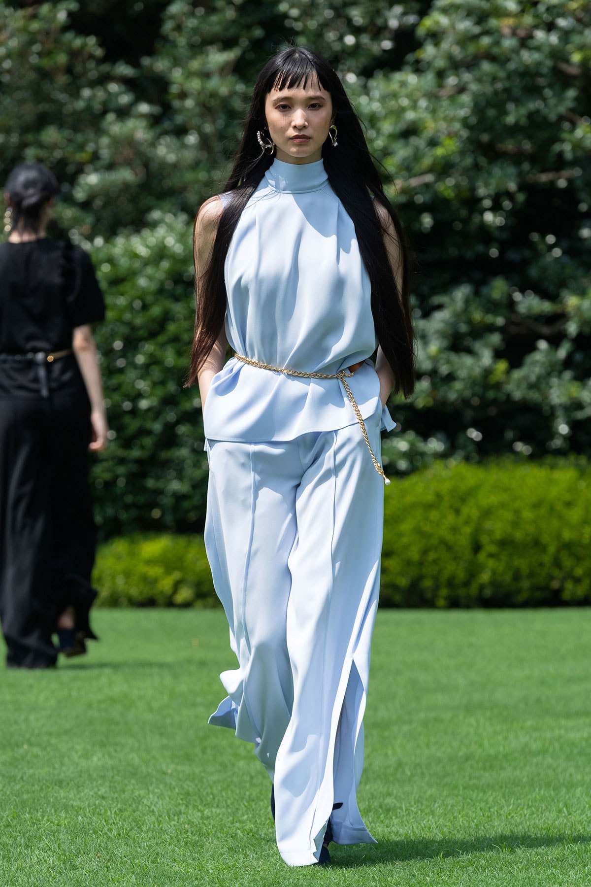 Gespot op de catwalk: Pantone’s modekleuren lente/zomer 2021 Gespot op de catwalk: Pantone’s modekleuren lente/zomer 2021