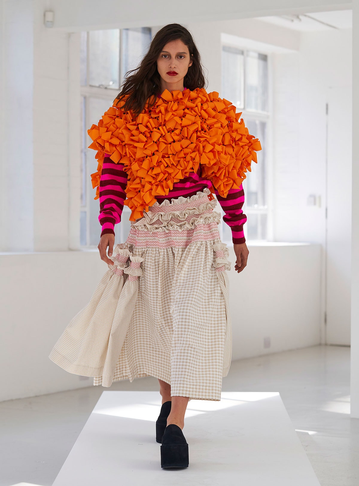 Gespot op de catwalk: Pantone’s modekleuren lente/zomer 2021 Gespot op de catwalk: Pantone’s modekleuren lente/zomer 2021