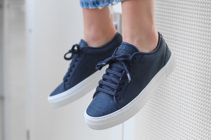 Waarom is kurk hét perfecte materiaal voor een vegan sneaker? Waarom is kurk hét perfecte materiaal voor een vegan sneaker?