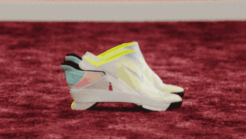Kein Schuhlöffel oder Schuhe mehr binden: Diese neuen Nike sind freihändig