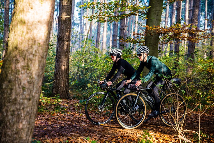 Fietskleding boomt door corona: “Iedereen wilde een nieuwe outfit” Fietskleding boomt door corona: “Iedereen wilde een nieuwe outfit”