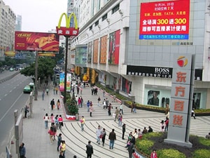Modemerken concurreren in China's achterland Modemerken concurreren in China's achterland