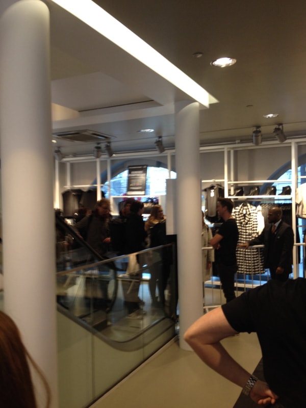 LIVE: Alexander Wang voor H&M van minuut tot minuut LIVE: Alexander Wang voor H&M van minuut tot minuut